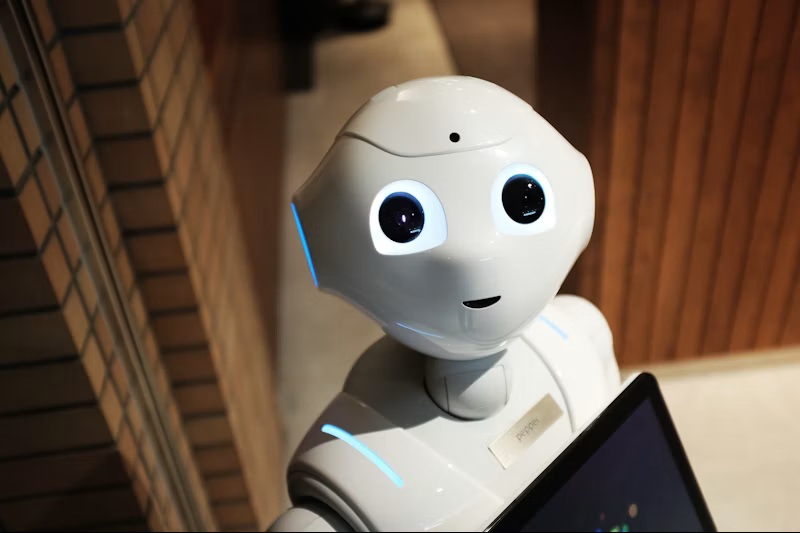 Robot AI Asisten Belajar MIPA